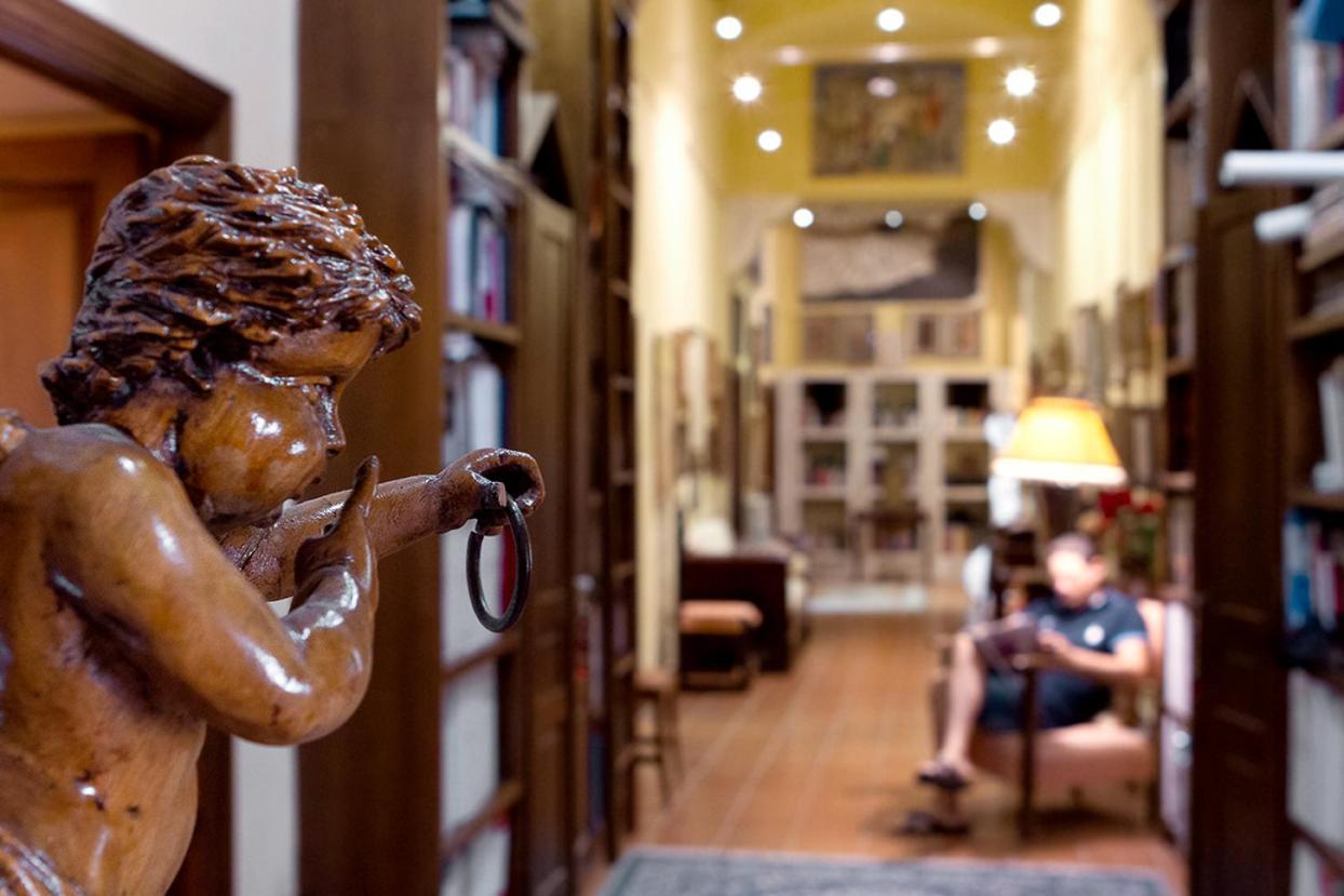 Donna Regina Dimora D'Epoca Apartment เนเปิลส์ ภายนอก รูปภาพ